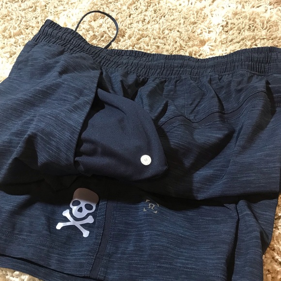 Lululemon Pace Breaker Lined Short 9" Skull Size M - Picture 11 of 14